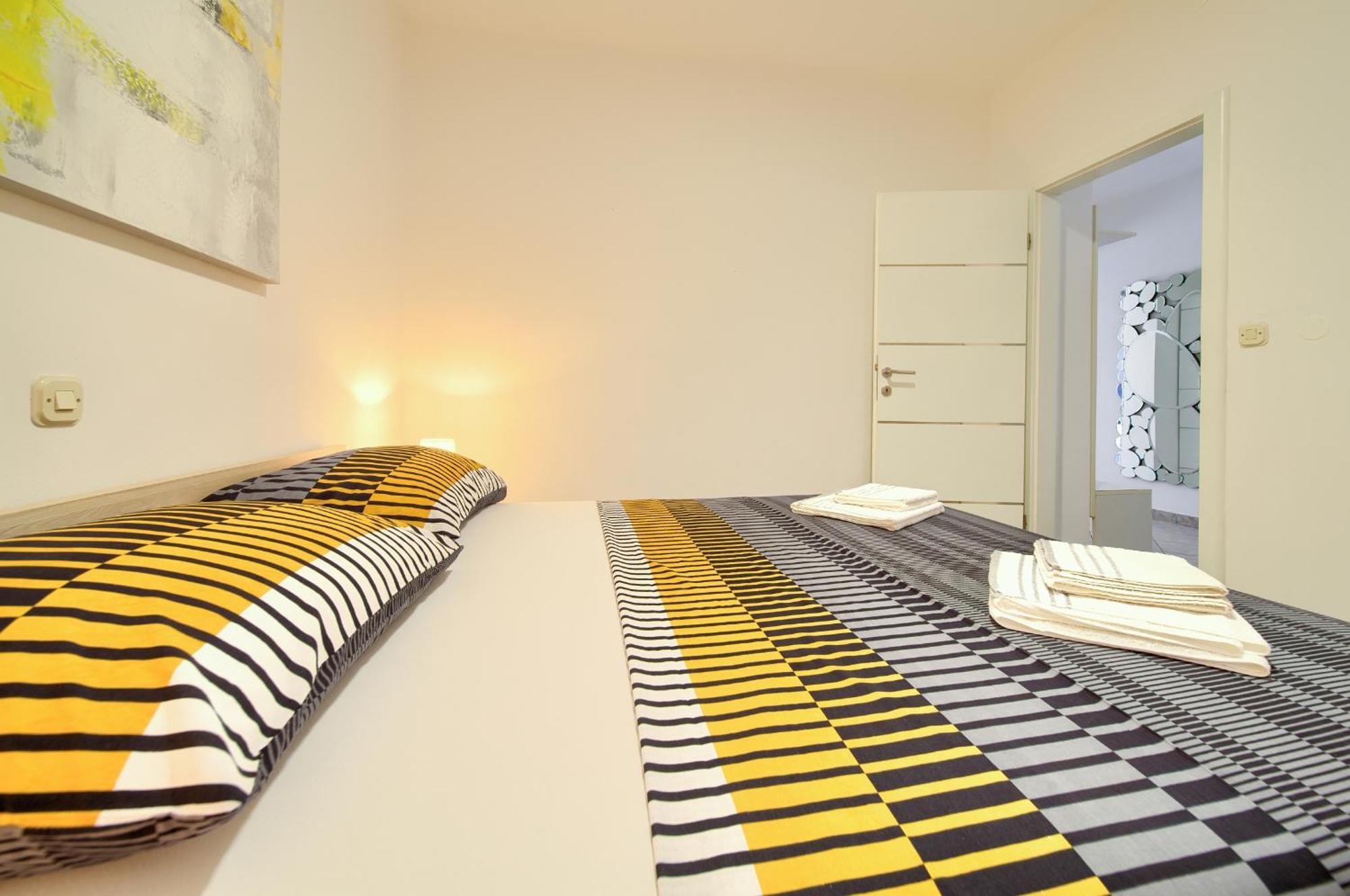 Apartmani Assa Krk Krk Town Eksteriør bilde