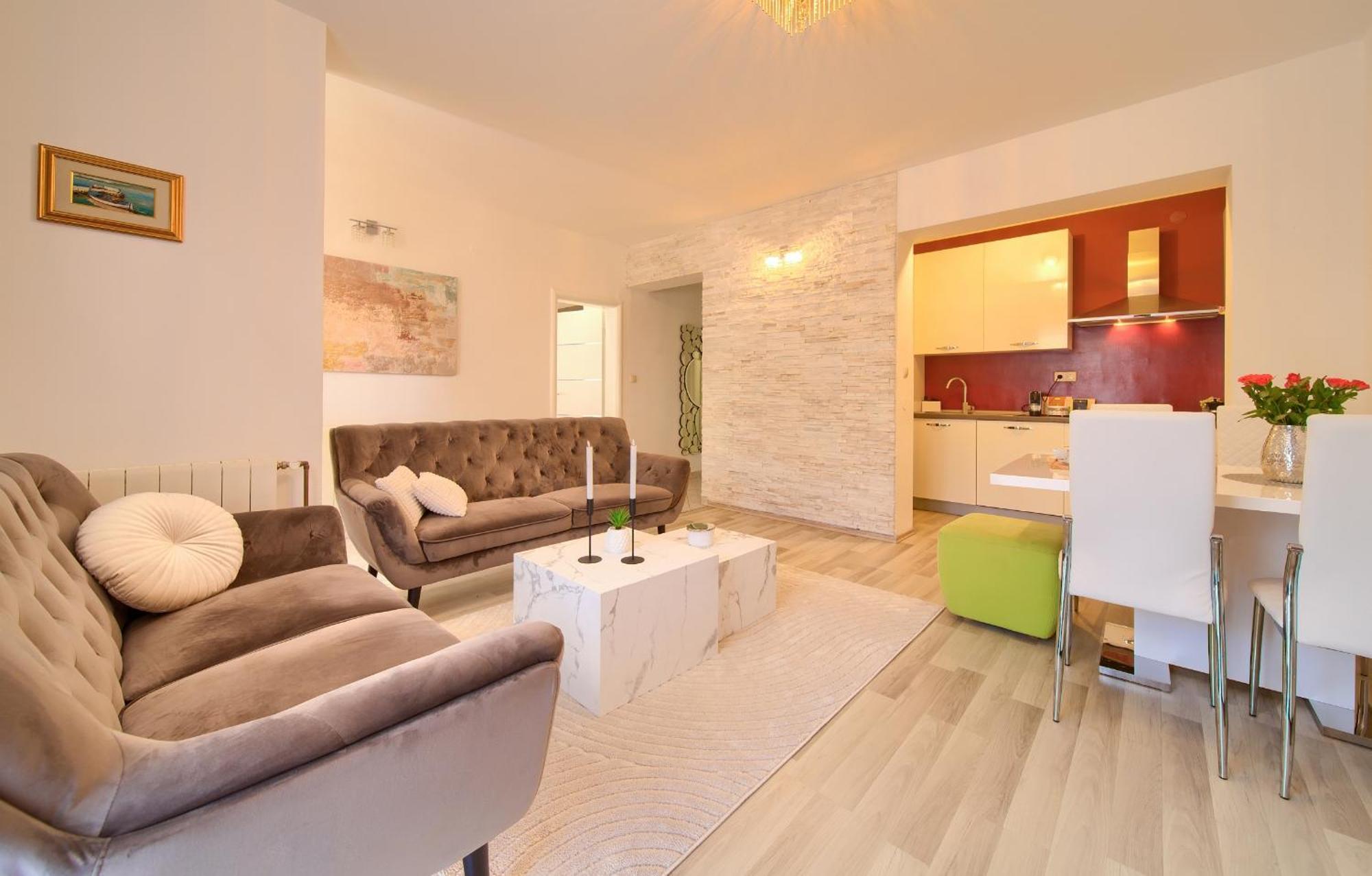 Apartmani Assa Krk Krk Town Eksteriør bilde